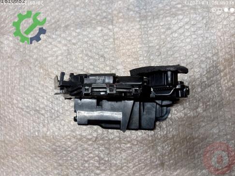 Volkswagen Arteon Kapı Kilidi 5NA839016D çıkma parça
