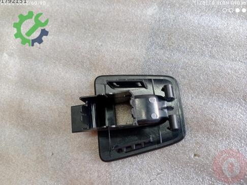 Volkswagen Tiguan Kapı Döşemesi 5NA868247 çıkma parça