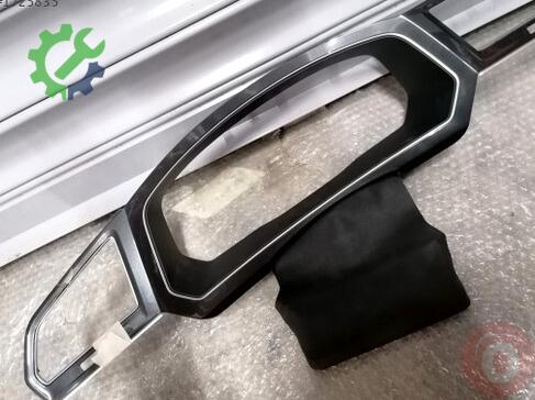 Volkswagen Jetta Gösterge Çerçevesi 5NB857189G çıkma parça