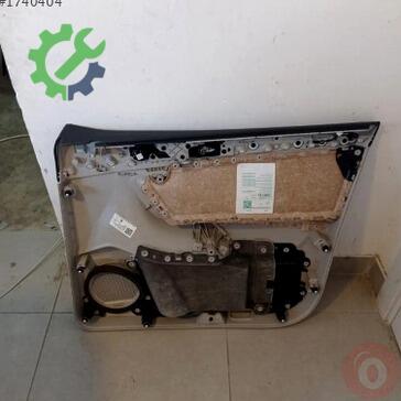 Volkswagen Tiguan Kapı Döşemesi 5NB867011L çıkma parça