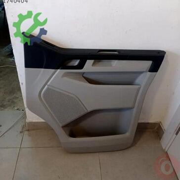 Volkswagen Tiguan Kapı Döşemesi 5NB867011L çıkma parça
