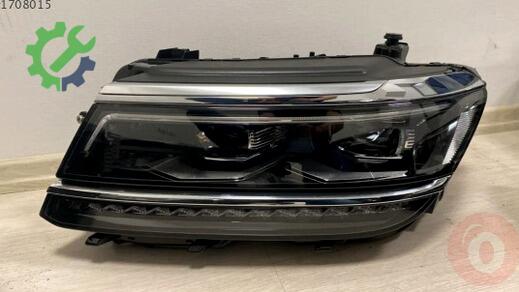 Volkswagen Tiguan Far çıkma parça