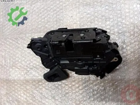 Volkswagen Arteon Kapı Kilidi 5NC837016D çıkma parça
