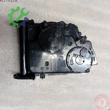 Volkswagen Tiguan Orta Konsol 5NC862531A çıkma parça