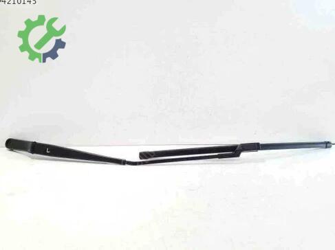 Volkswagen Tiguan Silecek Kolu 5NC955409 çıkma parça
