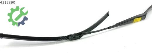 Volkswagen Tiguan Silecek Kolu 5NC955410 çıkma parça