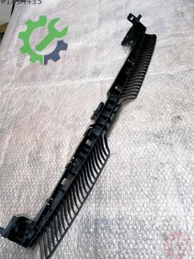 Volkswagen Tiguan Tampon Braketi 5NN805705C çıkma parça