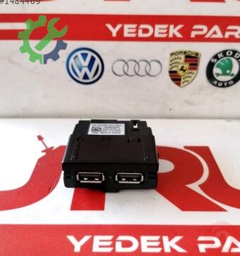 Volkswagen Golf Çakmaklık 5Q0035726L çıkma parça