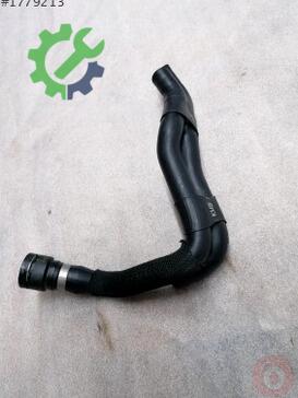 Volkswagen Passat Intercooler 5Q0121086A çıkma parça