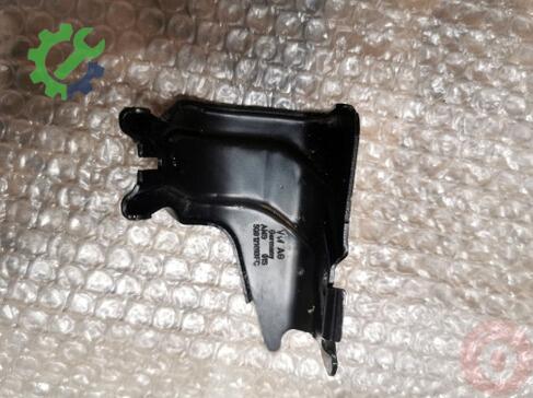 Volkswagen Tiguan Yedek Su Deposu 5Q0121093 çıkma parça