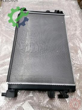 Volkswagen Golf Motor Su Radyatörü 5Q0121251GB çıkma parça