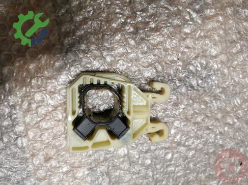 Volkswagen Golf Radyatör 5Q0121367F çıkma parça