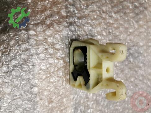 Volkswagen Golf Radyatör 5Q0121367F çıkma parça
