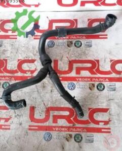 Radyatör Hortumu Audi A3 2021 Çıkma 5Q0122051ET