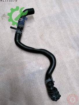 Volkswagen Golf Intercooler 5Q0122157AT çıkma parça