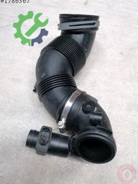 Audi A3 Hava Filtresi Hortumu 5Q0129654F çıkma parça