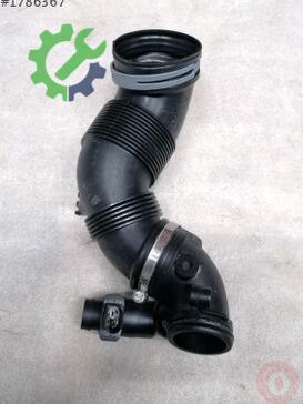 Audi A3 Hava Filtresi Hortumu 5Q0129654F çıkma parça