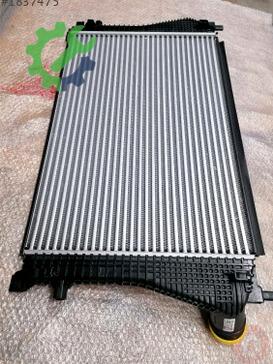 Volkswagen Golf Intercooler 5Q0145803AE çıkma parça