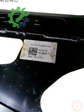 Volkswagen Golf Taşıyıcı 5Q0199315R çıkma parça