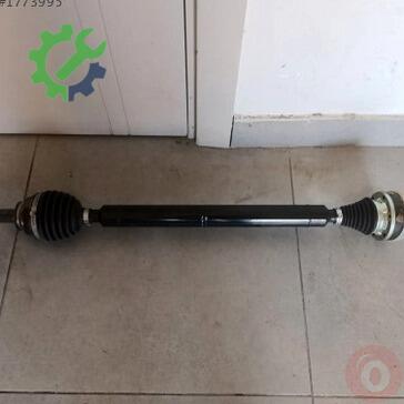 Volkswagen Golf Aks çıkma parça