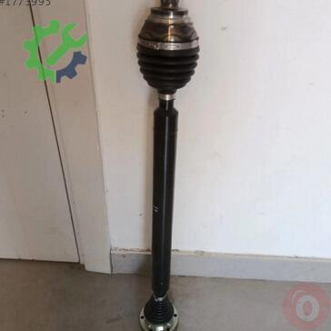 Volkswagen Golf Aks 5Q0407272H çıkma parça