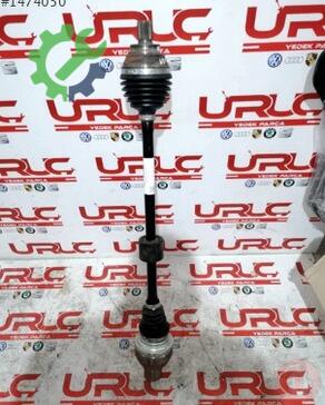 Audi A3 Aks 5Q0407272EE çıkma parça