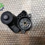 Volkswagen Golf Orijinal Çıkma Kaliper 5Q0615406