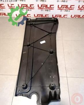 Volkswagen Tiguan Karter Muhafaza 5Q0825202E çıkma parça