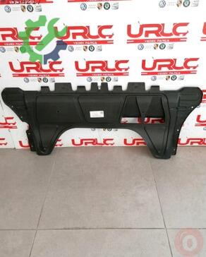 Volkswagen Golf Alt Muhafaza 5Q0825235C çıkma parça