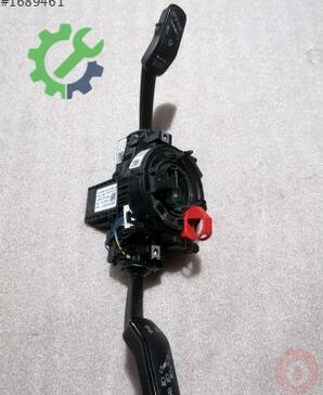 Volkswagen Golf Sinyal Kolu 5Q0953507JF çıkma parça