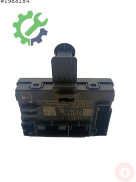 Audi Q3 Beyin 5Q0959593F çıkma parça