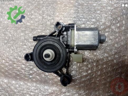 Volkswagen Golf Cam Motoru 5Q0959801A çıkma parça