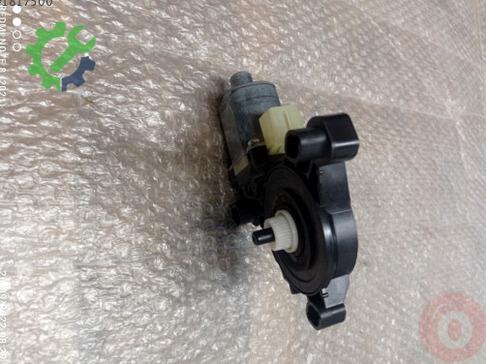 Volkswagen Golf Cam Motoru 5Q0959801A çıkma parça