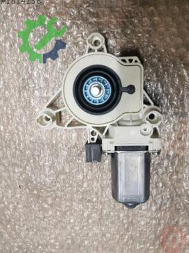 Volkswagen Passat Cam Motoru 5Q0959801B çıkma parça