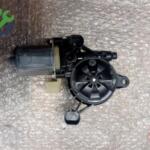 Volkswagen Golf 2022 Çıkma Cam Motoru 5Q0959801C