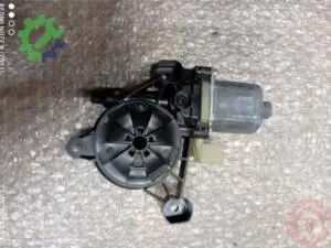 Volkswagen Tiguan 2022 Çıkma Cam Motoru 5Q0959802A