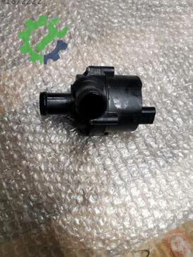 Audi Q3 Yedek Su Deposu 5Q0121591AQ çıkma parça