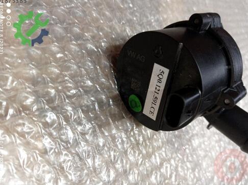 Skoda Karoq Yedek Su Deposu 5Q0121591CE çıkma parça