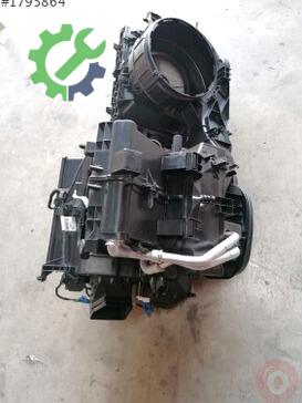 Volkswagen Golf Kampana Komple 5Q1820002AF çıkma parça