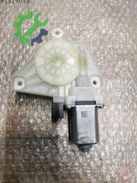Volkswagen Passat Cam Motoru 5Q4959802D çıkma parça