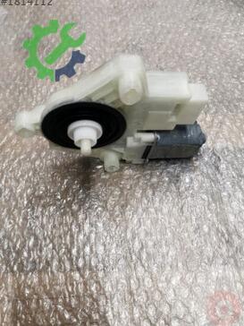 Volkswagen Passat Cam Motoru 5Q4959812H çıkma parça