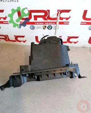 Volkswagen Tiguan Vites Mekanizması 5QC713023B çıkma parça