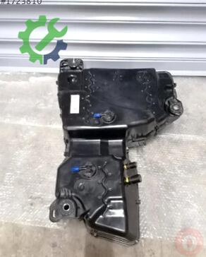 Volkswagen Tiguan El Freni Butonu 5QF131877L çıkma parça