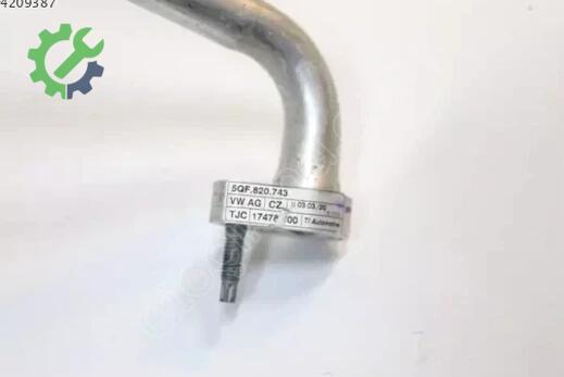 Audi Q3 Klima Borusu 5QF820743 çıkma parça