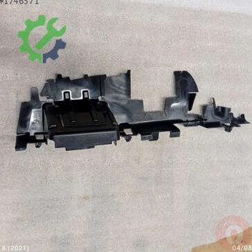 Volkswagen Touran Intercooler 5TA121284E çıkma parça