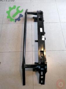 Audi A4 Tampon Demiri 5TA807611 Sökme Çıkma