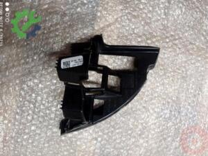 Volkswagen Jetta Orijinal Çıkma Tampon Braketi 5V6807394E