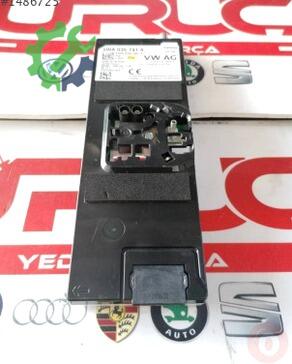 Volkswagen Golf Beyin 5WA035741A çıkma parça
