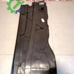 Çıkma Volkswagen Golf Karter Muhafaza 5WA825201D