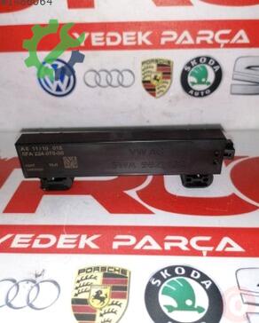 Volkswagen Golf Beyin 5WA962132 çıkma parça